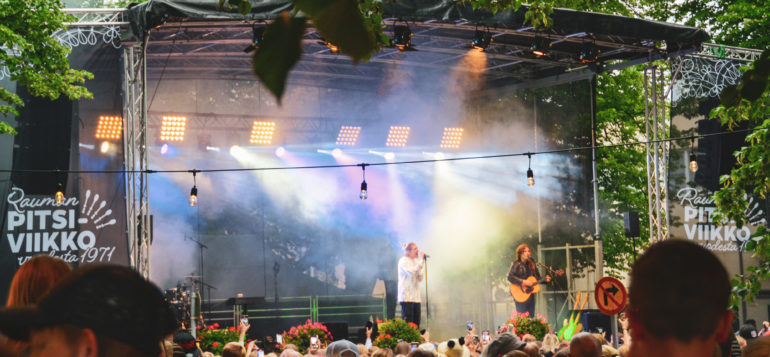 Youth of Savila -konsertti Pitsiviikolla.