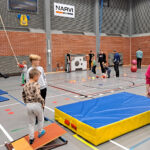 Temppurata Lapin liikuntahallissa.