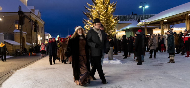 Joulevangeeljum musiikkin ytelm Oli Hitti Tapahtuma Ker si 6500 joulevangeeljum-musiikkin-ytelm-oli-hitti-tapahtuma-ker-si-6500