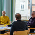 Mnuu huki -kehittämistyöpajan ryhmätyöskentelyä.