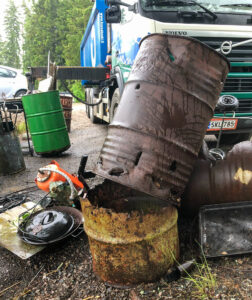 Keräykseen tuotua romua saariston romunkeräystapahtumassa.