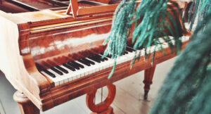 Museo Marelan koristeellinen piano.