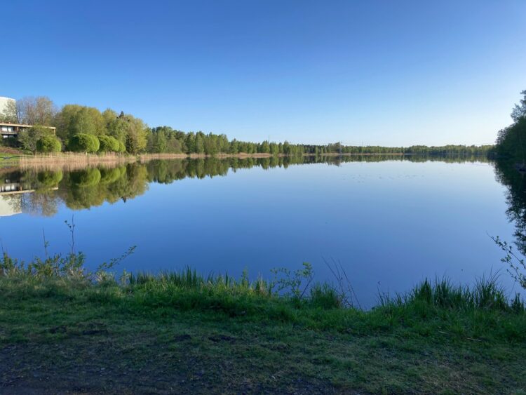 Äyhönjärvi from the south.