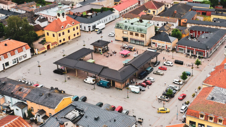 Ilmakuva kauppatorista.