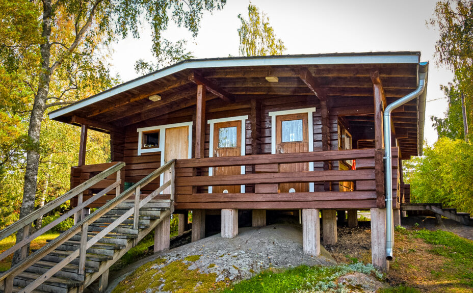 Sauna building in Lillonkari.