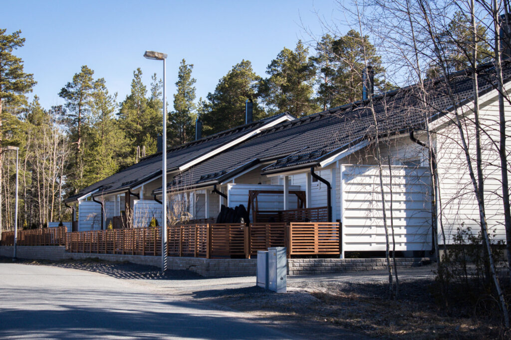 Row houses in Paloahde