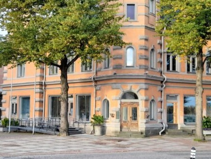 Old Town Hall facade from the canal direction.