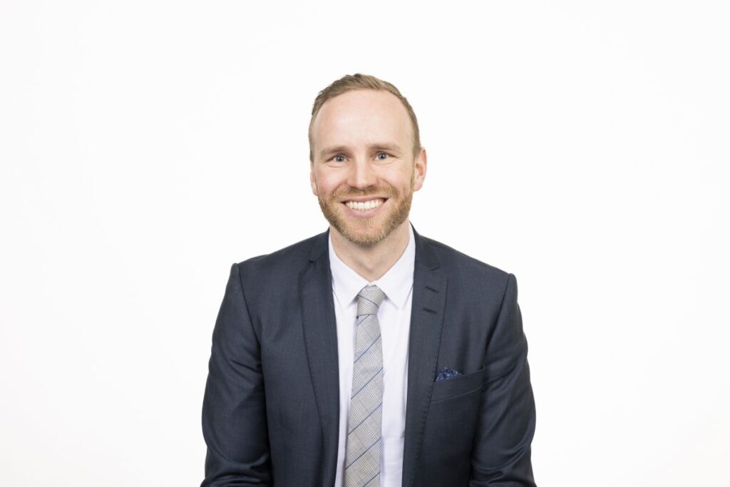 Kansanedustaja Mika Poutala.