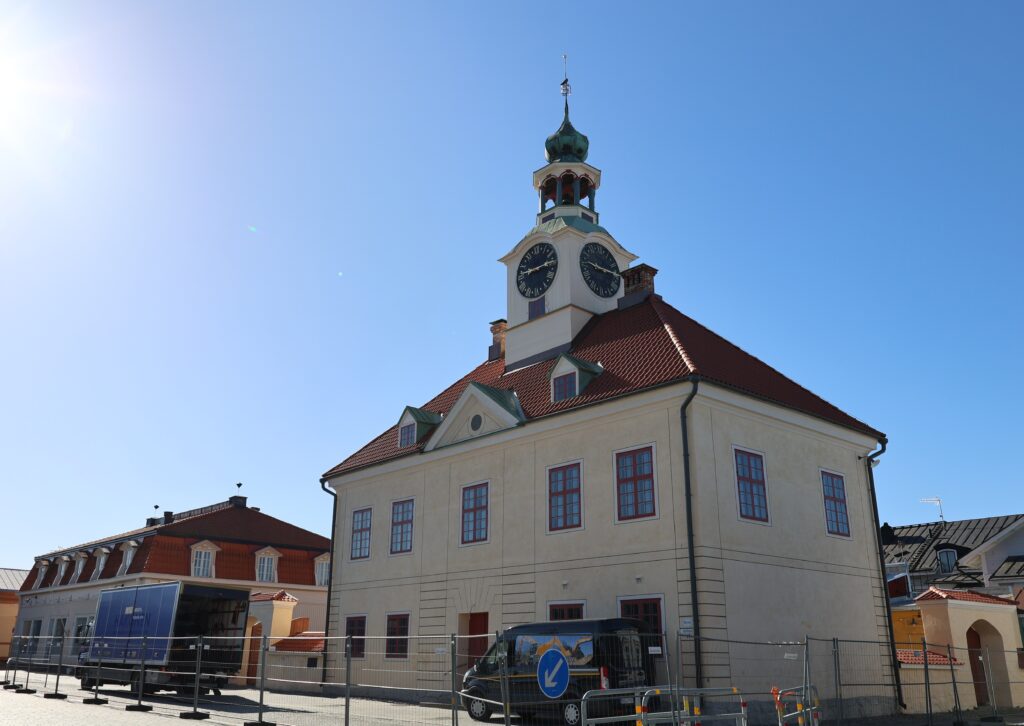 Picture of Rauma Old Town Hall from outside.