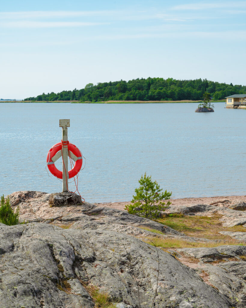 Otanlahden ranta.